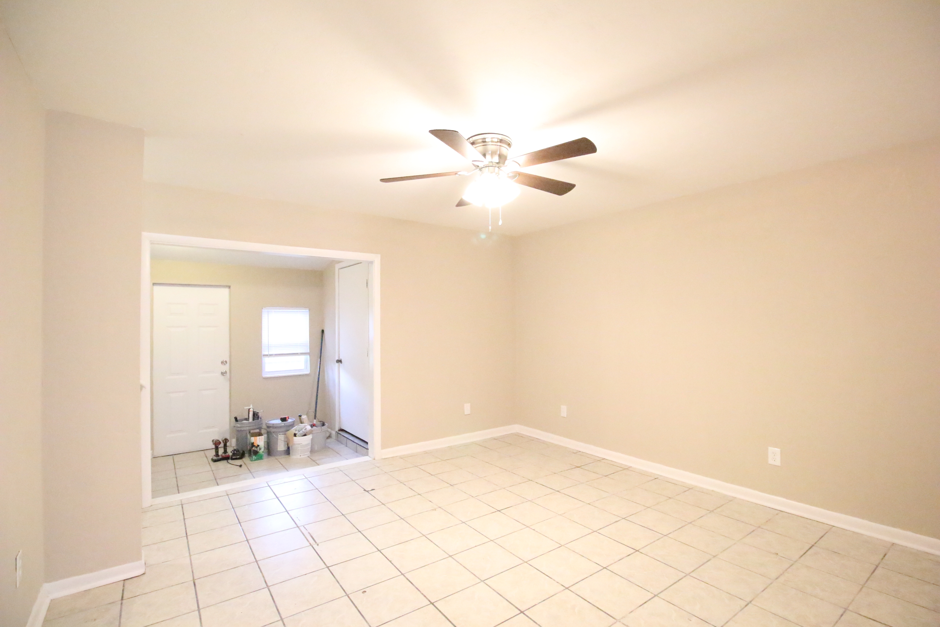 1721 SW 68th Ter