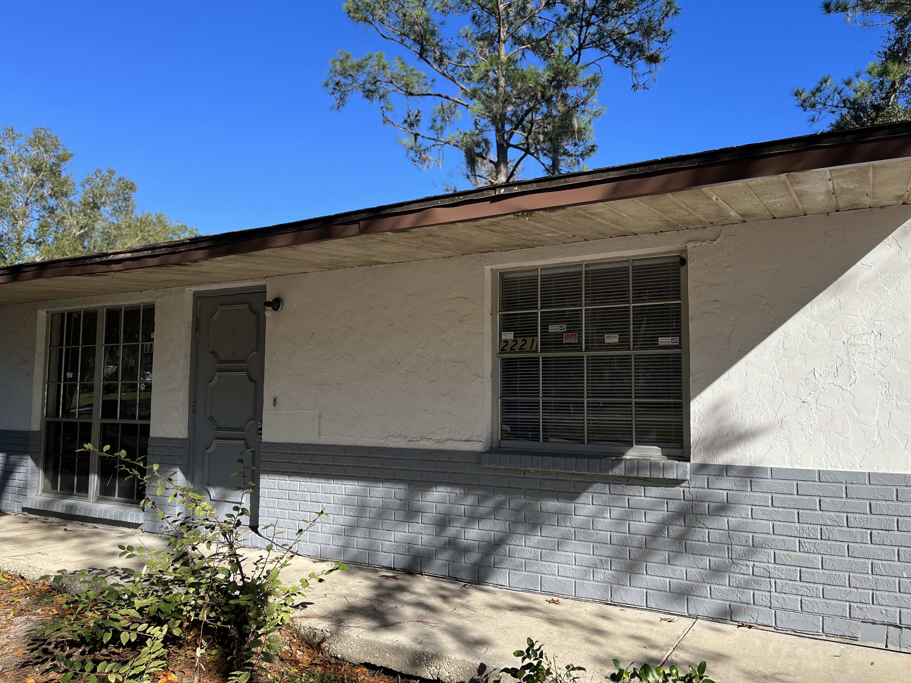 2221 SE 34th Ter